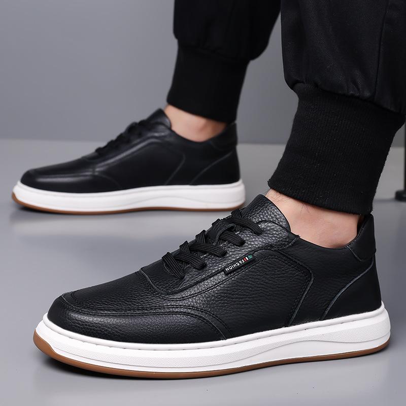 Wenzhou men's shoes 2025 new casual leather shoes men's fashion trend cowhide low-top board shoes 2025