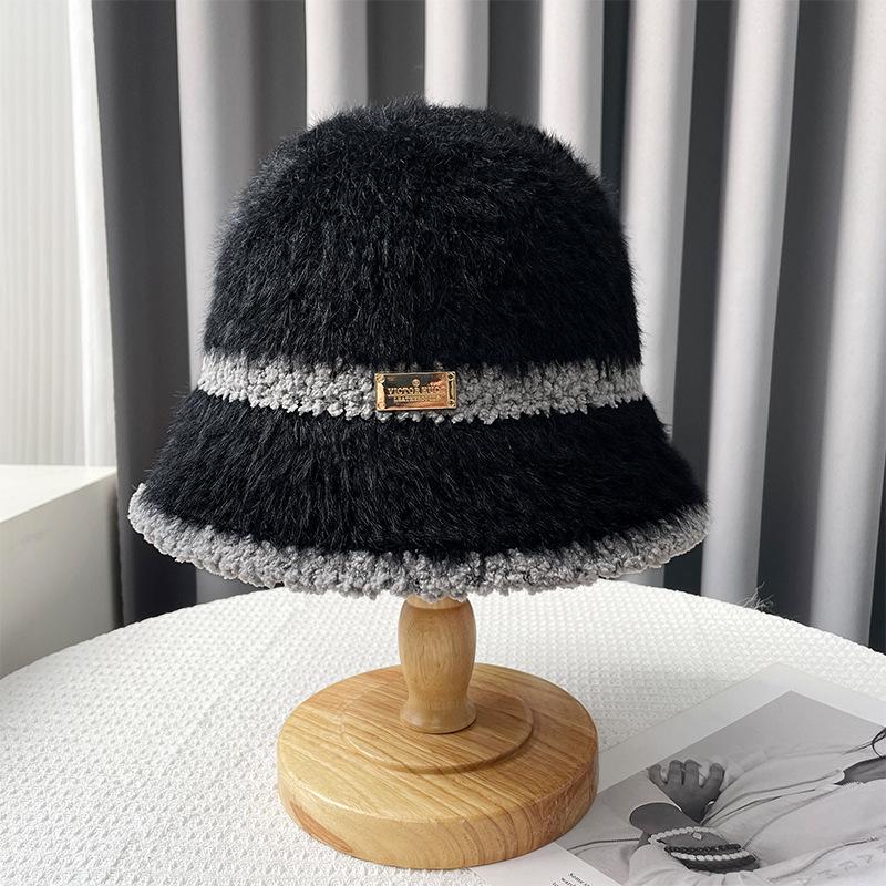 High End and Stylish Bucket Hat Versatile and Elegant Small Warm and Ear Protecting Basin Hat