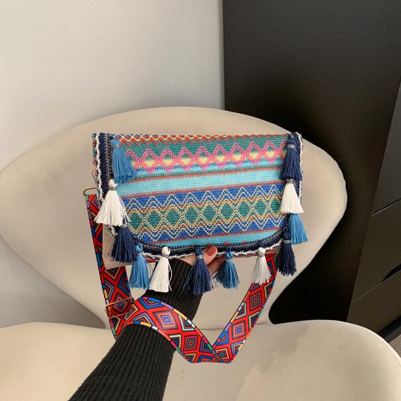 Wavy Pattern Tassel Single Shoulder Underarm Bag Ethnic Style Women Gift Fashion