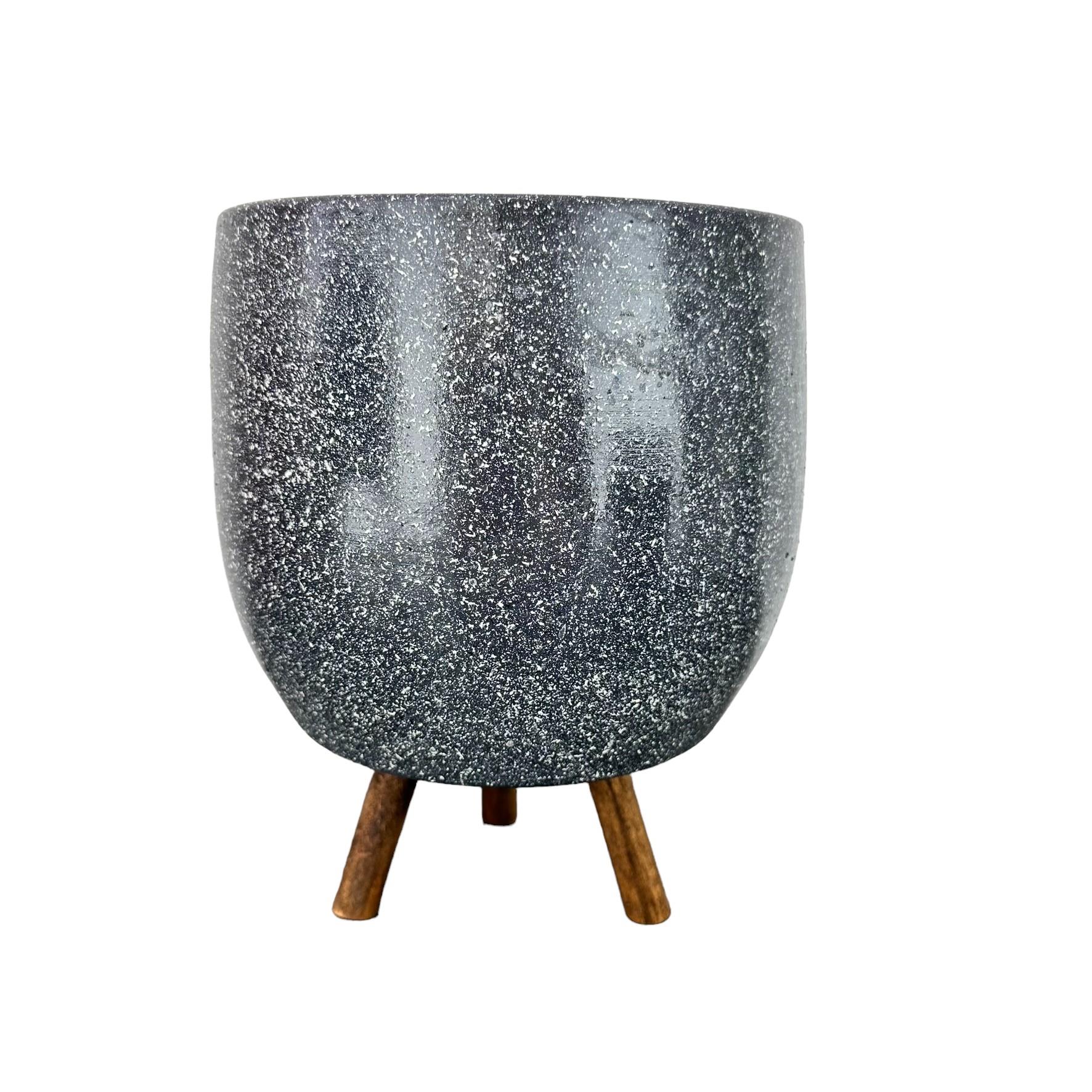 

Bitki Tasarımı Gri Granit Toprak Saksı Saksılık Salon Çiçeklik 3 Ayaklı - 19 CM