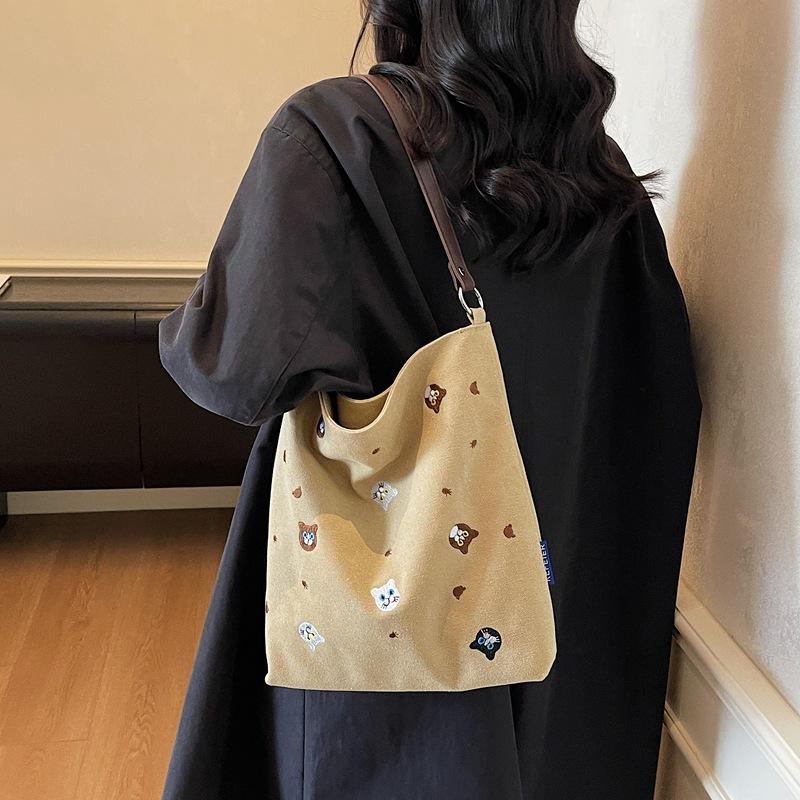 Casual Large-capacity Tote Single-shoulder Bag, Trendy Embroidered Commuter Handbag