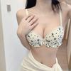 Japanische Süße Spitzen-Dessous in Übergröße: Minimiert, Hebt an und beugt Hängen vor für große Brüste