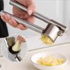 Portable Garlic Press Stainless Steel Garlic Masher New Ginger Squeezer  Kitchen Use