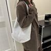 Fashionable Large Capacity Tote Bag For Women Street Style Trend Winter New Underarm Shoulder Bag