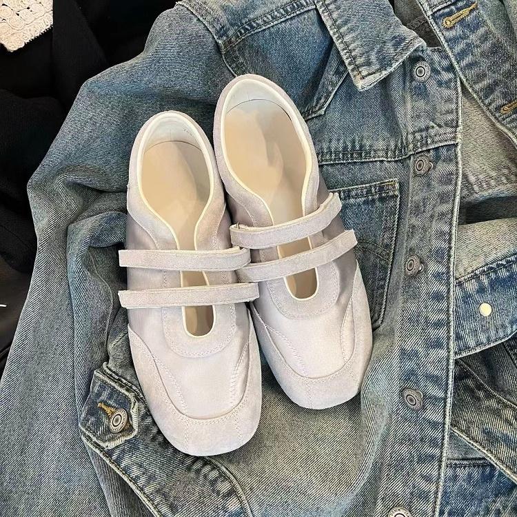 Retro słowo z moralnymi butami treningowymi damskie 2025 wiosna i lato nowy niszowy design rzep modne wszechstronne buty Mary Jane