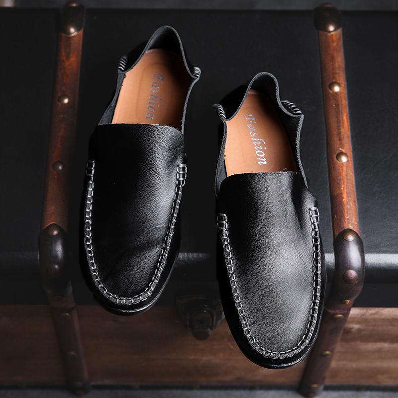 

Cowhide Round Toe Soft Flat Male Casual Shoe Classic Original Social 2025 Trend Common Designer Slip-on Men s Leather Shoes Sale 38