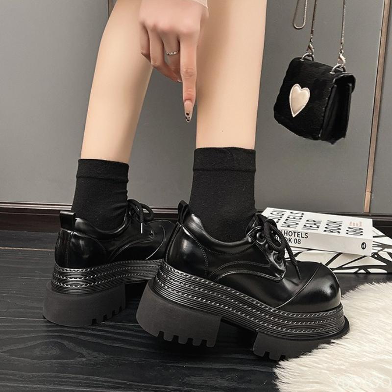 Autumn and Winter New Retro Thick Soled Height Increasing Loafers for Women with Sponge Sole Splicing Women's Single Shoes