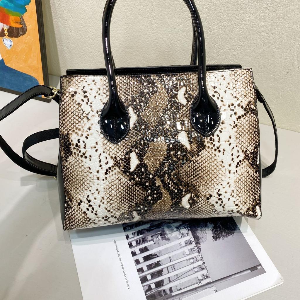 Handbag Snakeskin Pattern Personalized Shoulder Bag Crocodile Pattern Large Capacity Messenger Women'S Bag