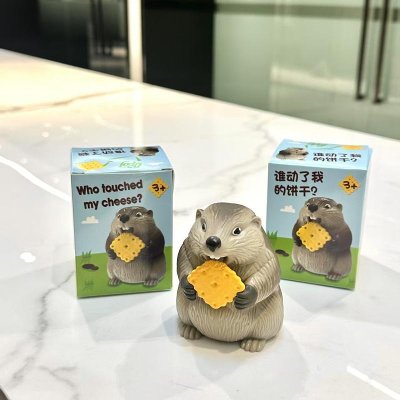 1Pcs Hamster Fat Cute Action Figure Toy Sculpture Screaming Groundhog Sound Toys For Home Office Diy Decoration