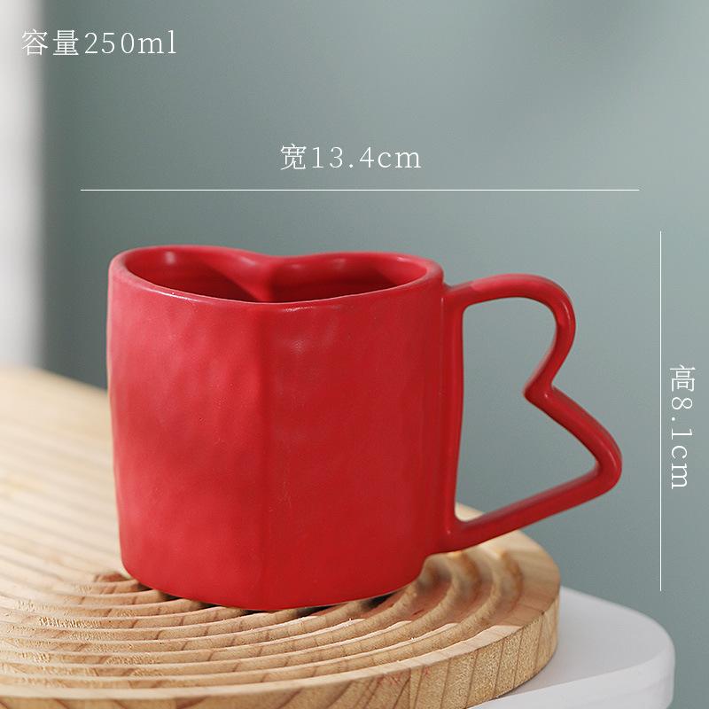 300ML European Ceramic Heart Coffee Cup Exquisite Afternoon Tea Flower Tea Latte Coffee Mug Home Use Heart-shaped Breakfast Mug