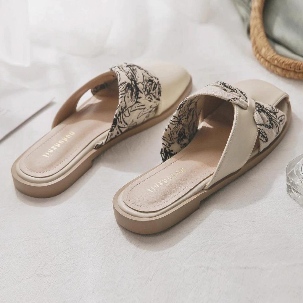 Evening Breeze Sheepskin Backless Pointed Toe Flat Slippers for Women