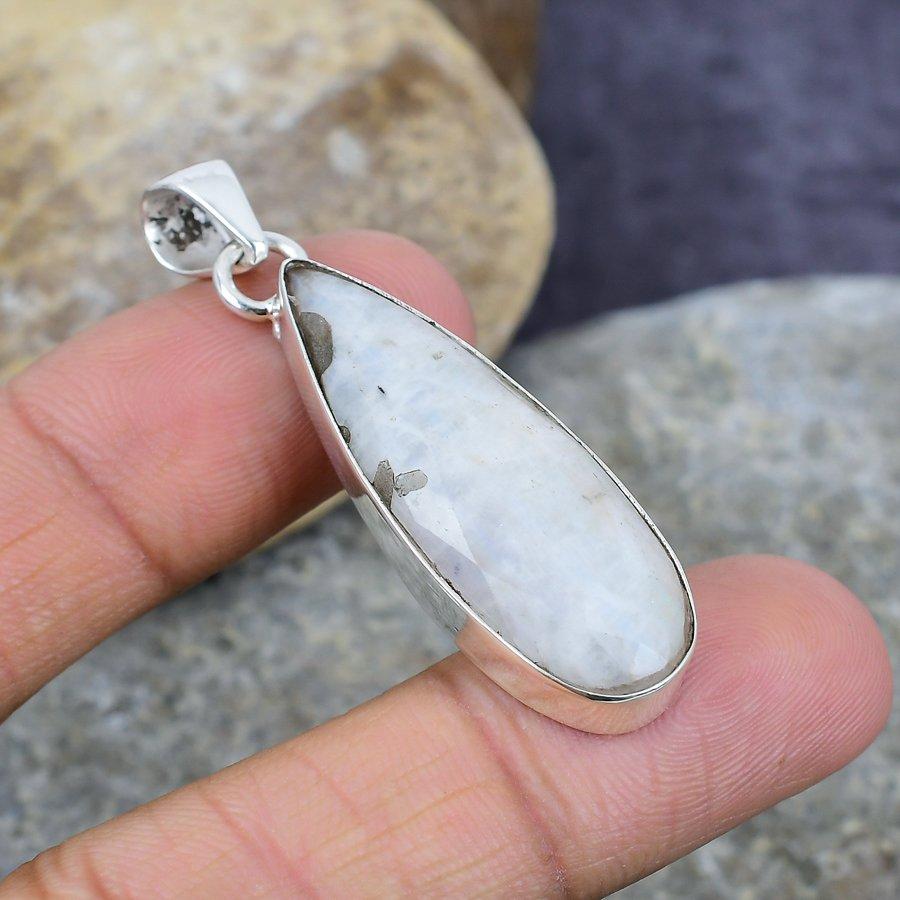 

Радужный лунный камень драгоценный камень ручной работы стерлингового серебра 925 пробы кулон ювелирные изделия, подарок для нее