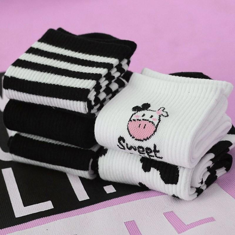 Neuheiten Kuhdruck Socke Lieblich Harajuku Japanischer Stil Baumwolle Damen Socken Gestreift Uni Atmungsaktiv Lässig Cartoon Socken