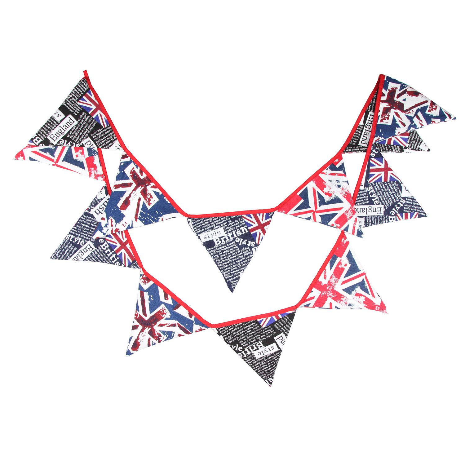 Union Jack Canvas Triangle Flag: Festival Decoration & Photo Background String