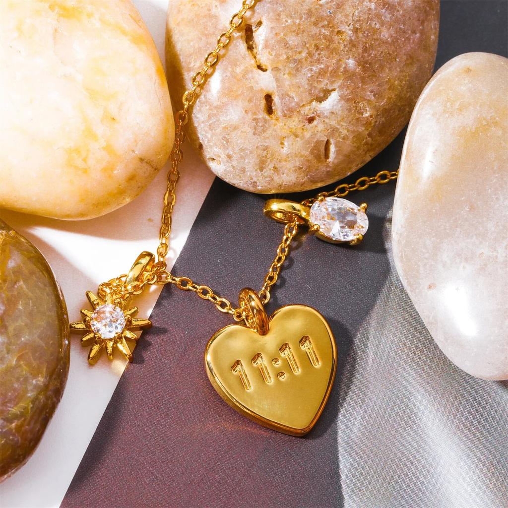 Fashion Heart Pendant Star Zirconia Gold Color Necklace Women's Trend Party Jewelry Accessories Gifts