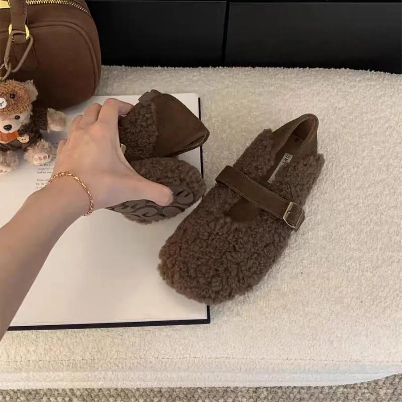 Shoes Female 2024 Hot Sale Buckle Strap Women's Flats Fashion Shallow Daily Flats Women New Light Short Plush Flat Low Heels