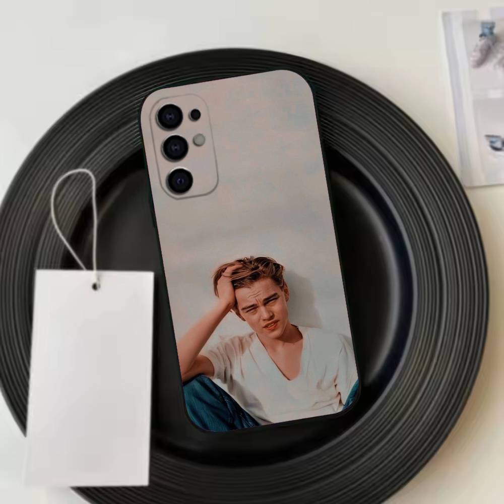 Leonardo D-DiCaprio Phone Case For Samsung S25,S24,S21,S22,S23,S30,Ultra,S20,Plus,Fe,Soft Silicone Black Cover