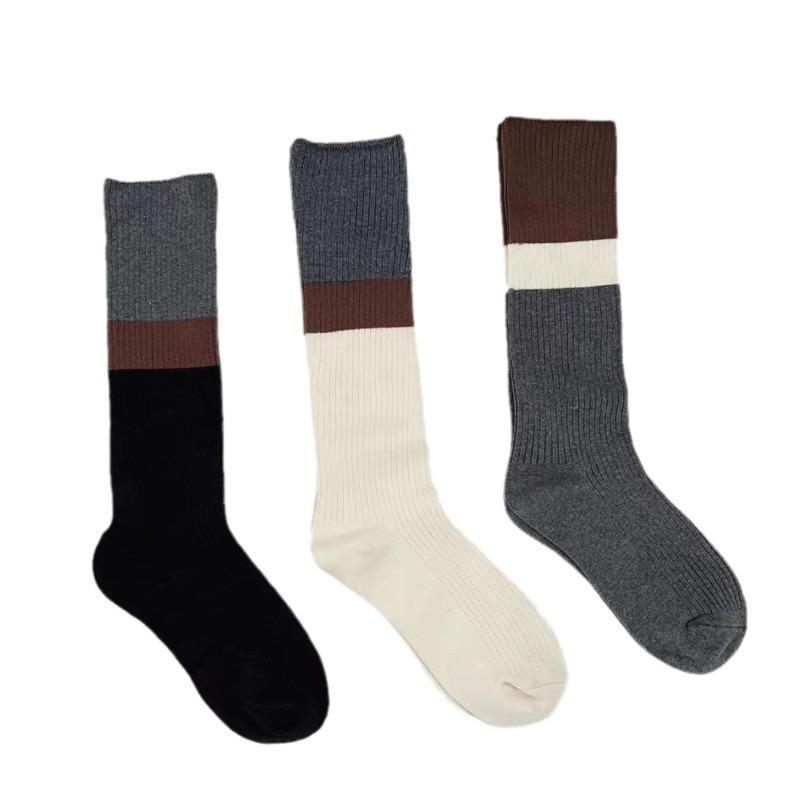 Ladies Spring and Autumn Lovely Sweet Breathable Sweat Absorption College Wind Calf Pile Socks