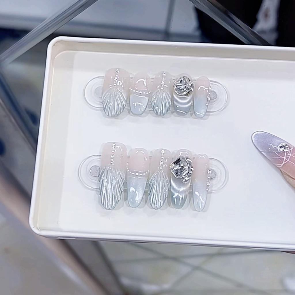 Handgefertigte Rüstung, Coole Grüne Muscheln, Dreidimensionaler Handbemalter Fischschwanz Reiner Nagelkunst-Patch