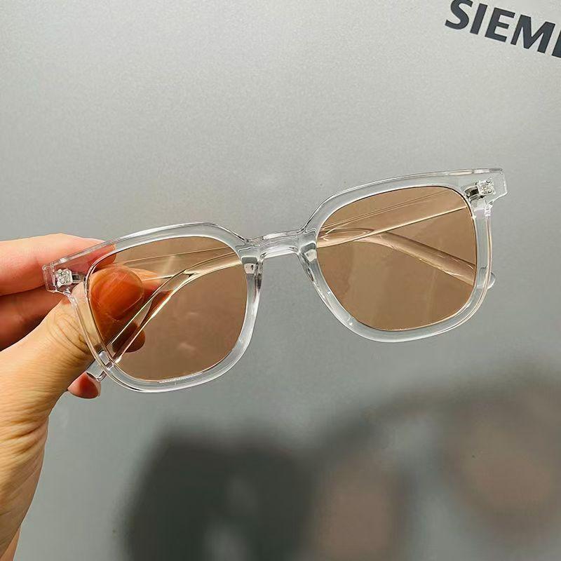 New Unisex Rectangle Vintage Sunglasses 2026 Fashion Design Retro Sun Glasses Female Lady Eyeglass Cat Eye Casual Goggles UV400