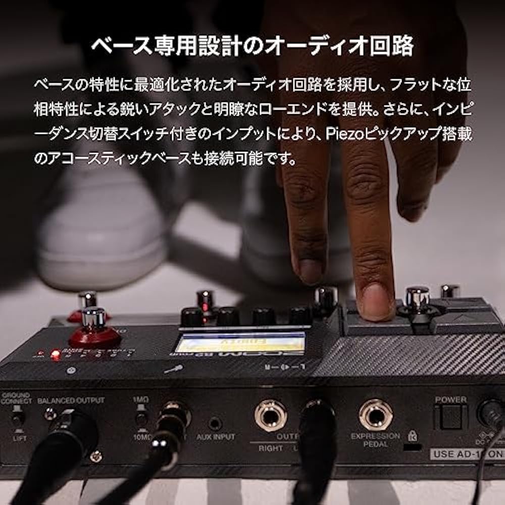 ZOOM Bass Multi Effector B2 FOUR IR Equipped 11 Preamp Model 82 Bass Effect USB Audio Interface B...