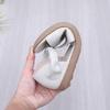 Leather Flat Bottomed Mother's Shoes Sandals with Soft Soles, Comfortable and Versatile, Exposed Toe, Anti Slip and Wear-resistant Women's Shoes
