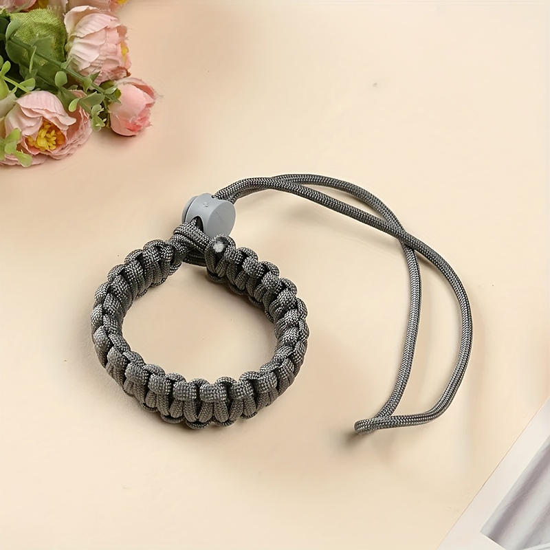 Polyester Dog Leash Adjustable Wrist Strap Retractable Anti-Fall Design Secure Control Accessory for Small Dogs