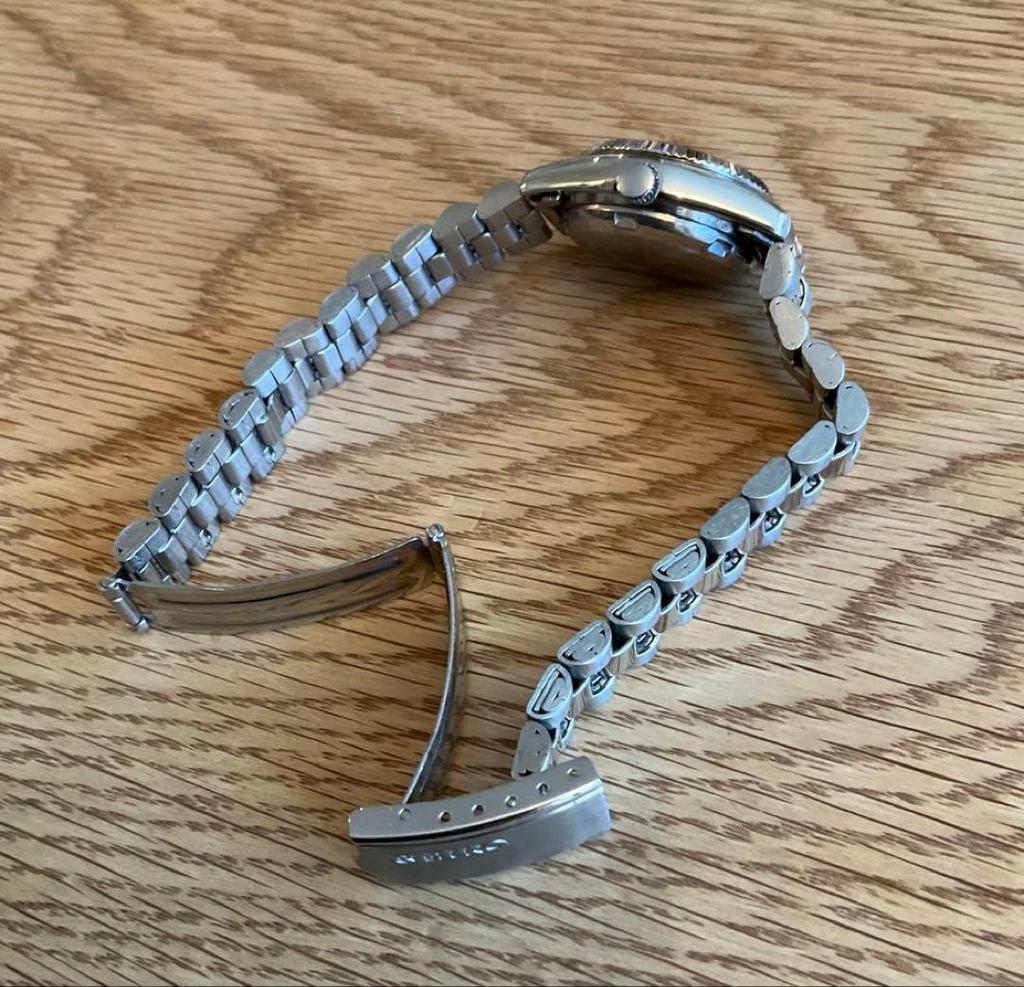 Seiko 5 Automatic Watch Rare.