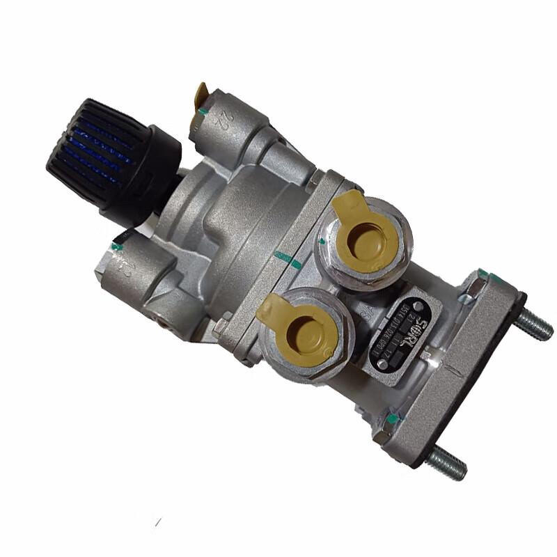 Howo ZZ1167M/N Compatible Brake Master Cylinder 1