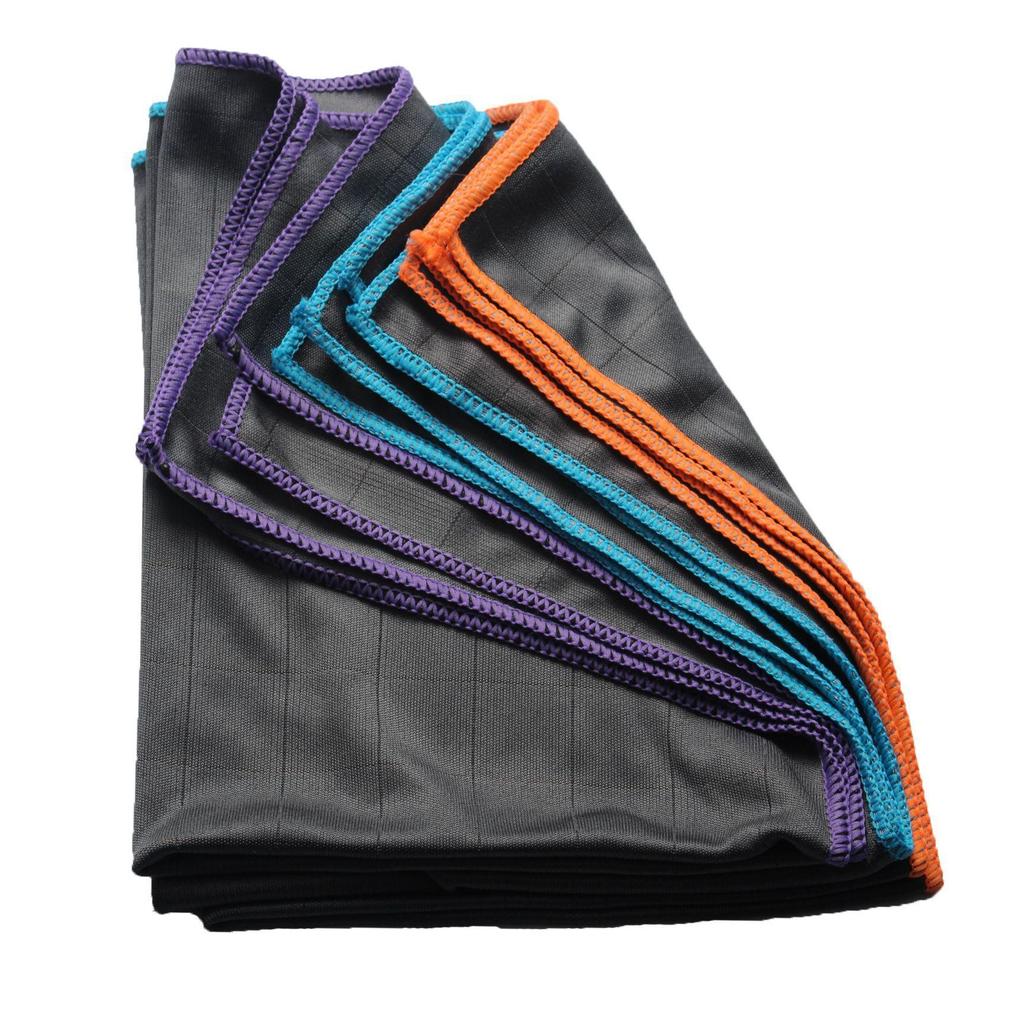 Water-Absorbent Carbon Fiber Cleaning Cloth: No-Streak Car and Home Towel