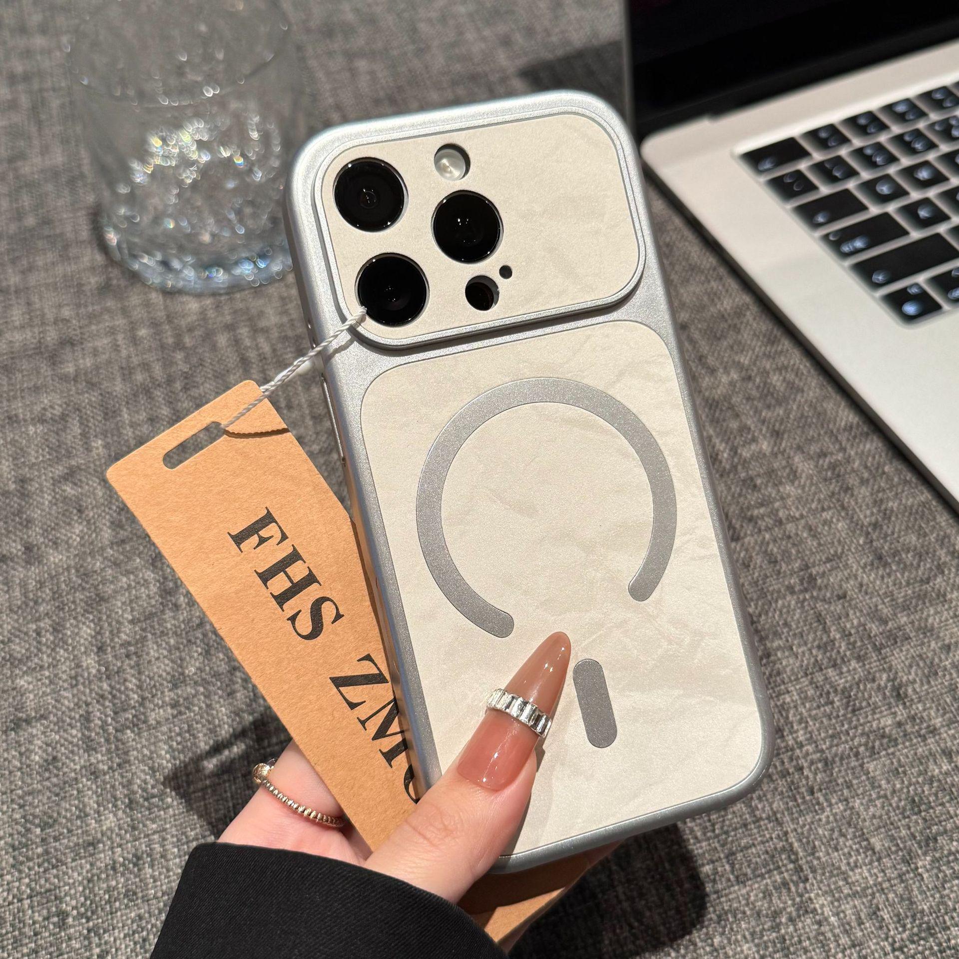 

iPhone 17 Pro Max Case: Instant Button Transform to Snow Mountain Velvet Apple 16 Hard Case 17 белый