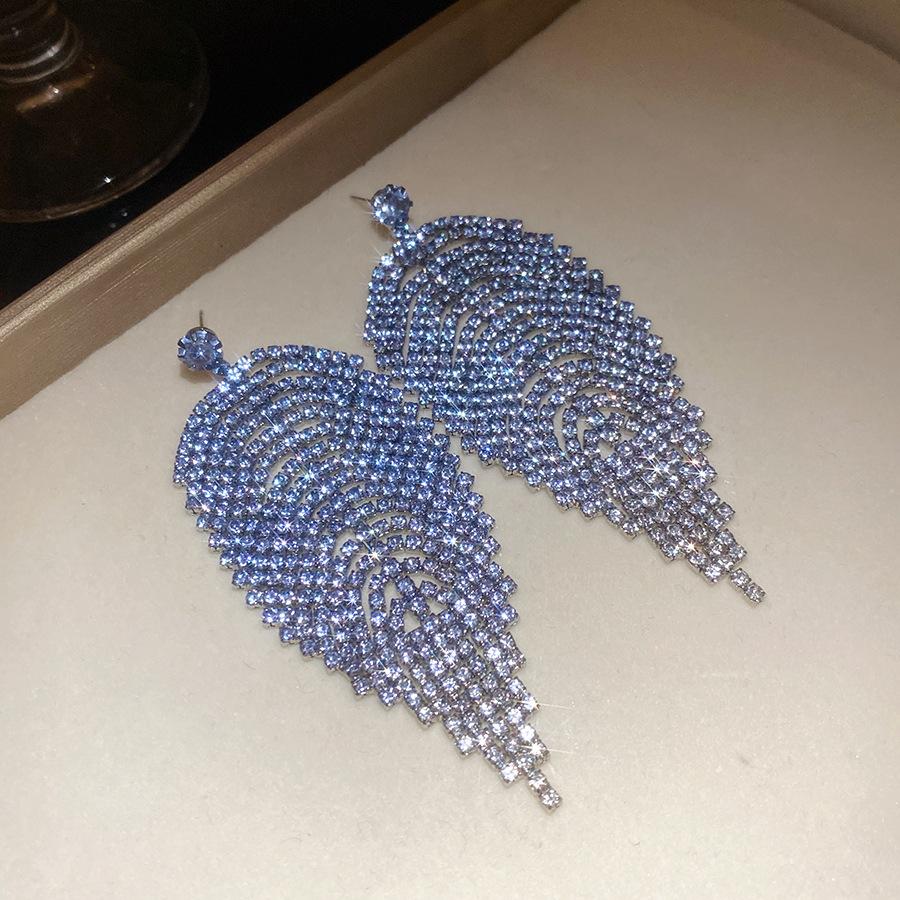 Silver needle diamond leaf fringed earrings retro fashion exquisite earrings light luxury high-end earrings design sense niche