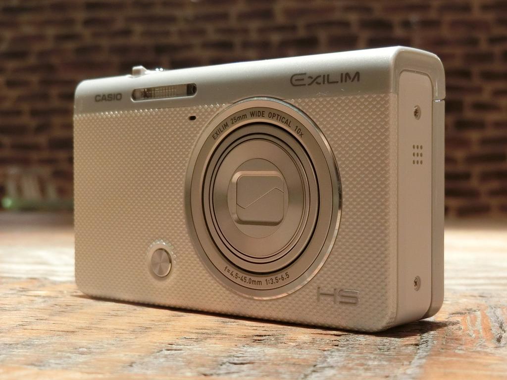 Casio EXILIM Digital Camera with Selfie Tilt LCD and Auto Transfer White EX-ZR60WE Function,