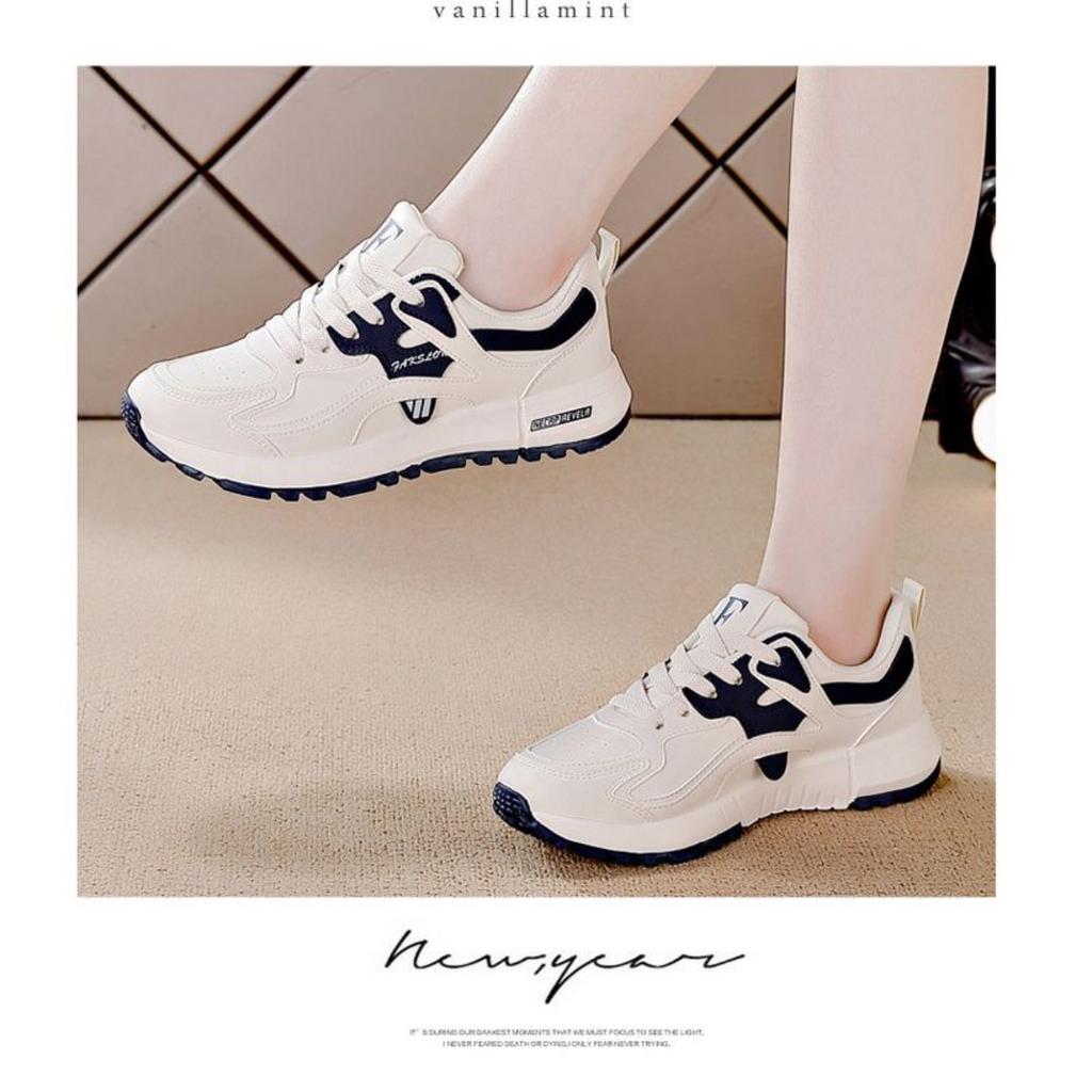 Large Size, Sports Shoes, Women's Shoes, Korean Version, Versatile, Lightweight, Running Shoes, Leather, Casual Shoes
