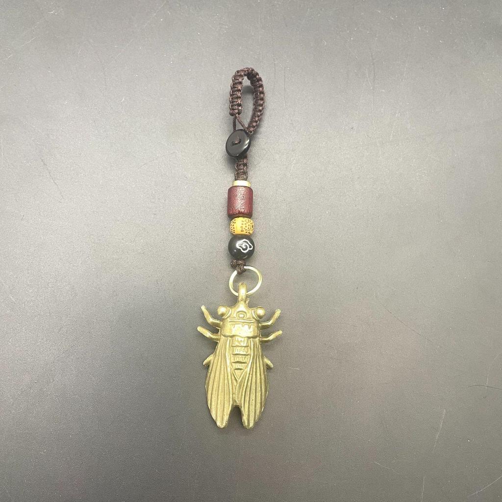 Portachiavi Personalizzato in Ottone con Manico in Guscio di Tartaruga e Ciondolo a Campanella