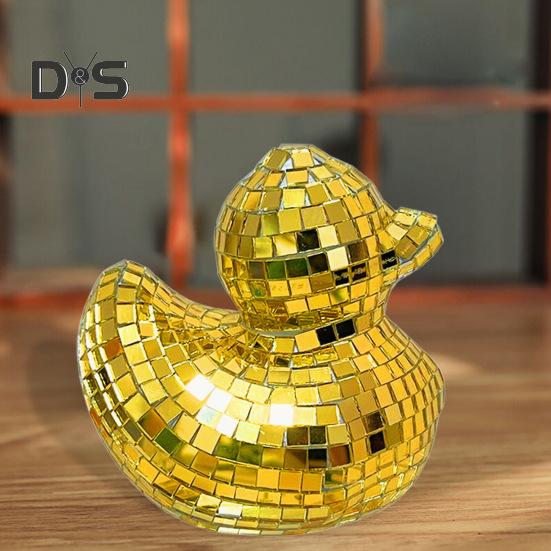 Płytki lustrzane Disco Figurka kaczki Mała kaczka Statua Rzeźba zwierzęca Domowe biuro Półka na książki Dekoracja pulpitu Ozdoba Prezent świąteczny
