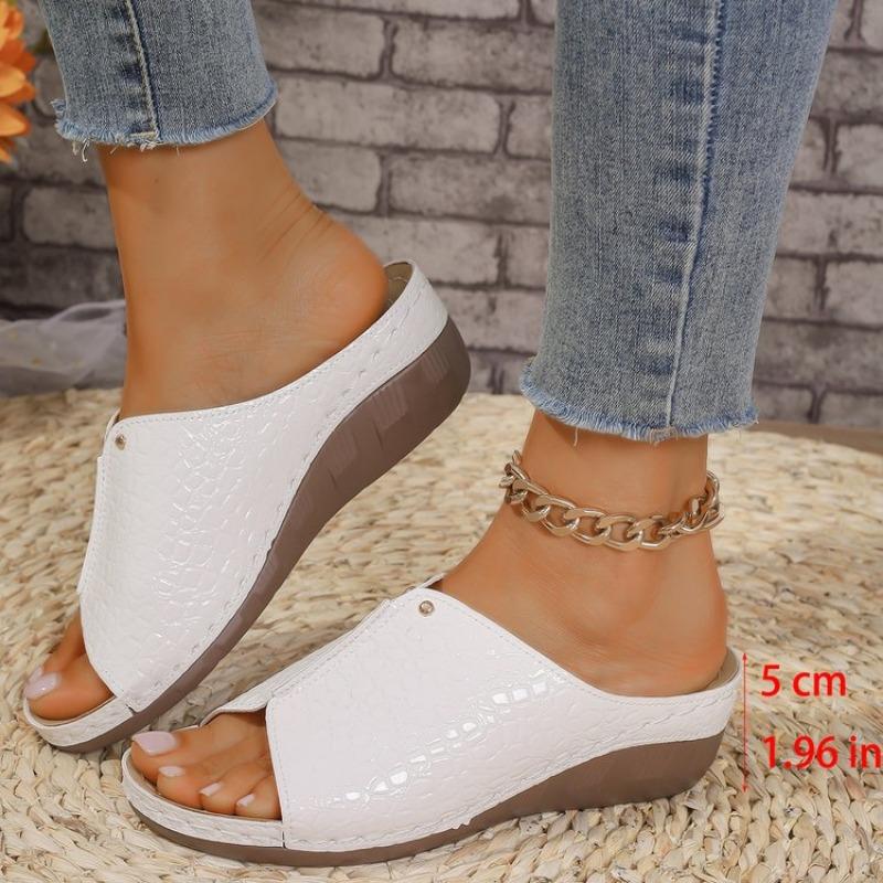 Fashion Gold Silver Wedge Sandals Women 2024 Summer Retro Clip Toe Platform Sandals Woman Plus Size 43 Thick Bottom Gladiator Shoes