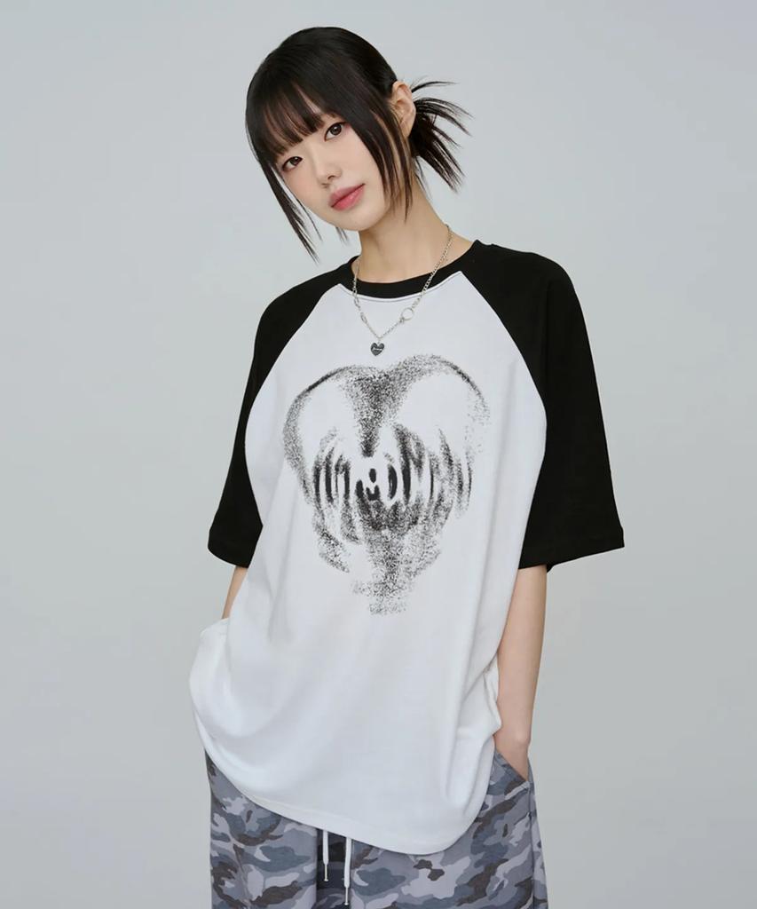 ACOVER Heart Spray Raglan Short Sleeve T-Shirt 3 Colors