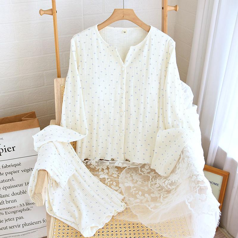 Pajamas with chest pads, spring and summer thin floral short-sleeved shorts, sweet Korean loungewear suit