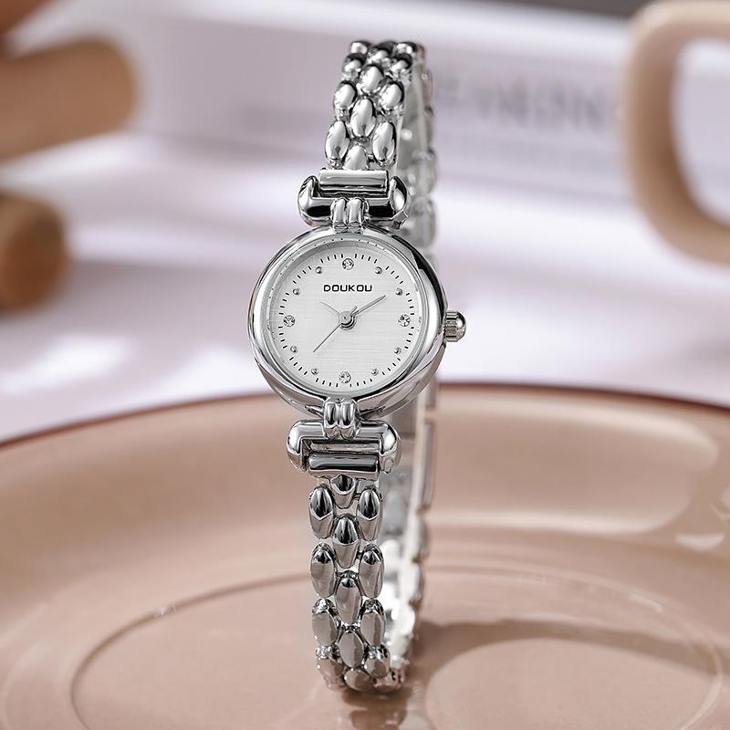Brand Women Watch Luxury Small Dial Gold Watch Dropshipping Bracelct Strap Quartz Wristwatches Female Clock 