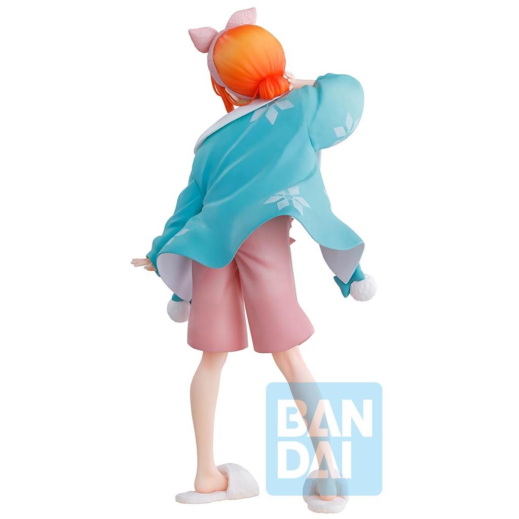 Ichiban Kuji Quintessential Quintuplets Just for the Two of Prize Yotsuba Nakano Snow Room Wear Figure ~Time Us~ D
