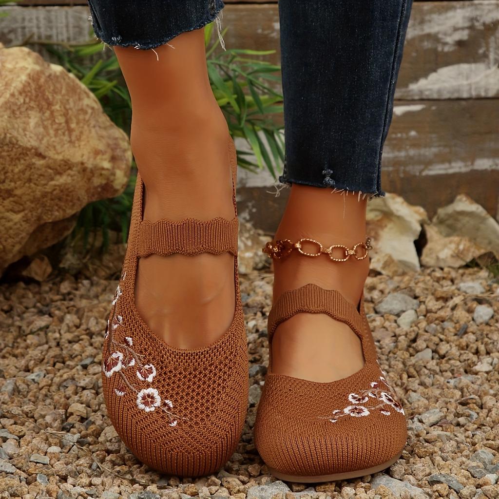 Floral Slip-on Shoes Women's Round Toe Slip-on Low Heel Embroidered Floral Lace-upless Anti-slip Walking Shoes, Breathable Daily Casual Shoes