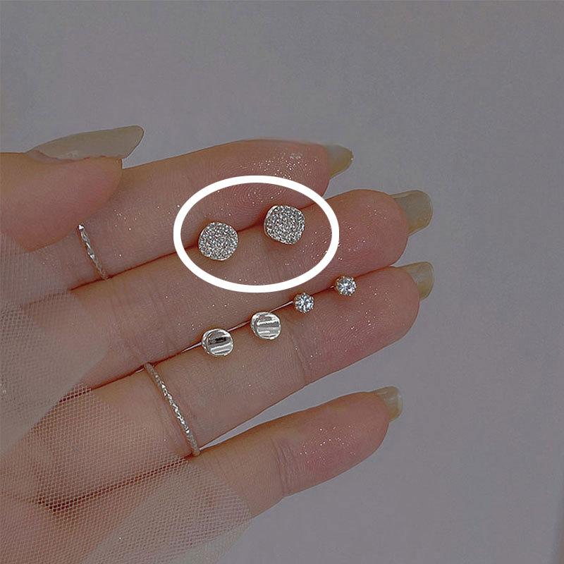 

Geometric Square Earrings for Women Simple Small and Cold Style Earrings for Women