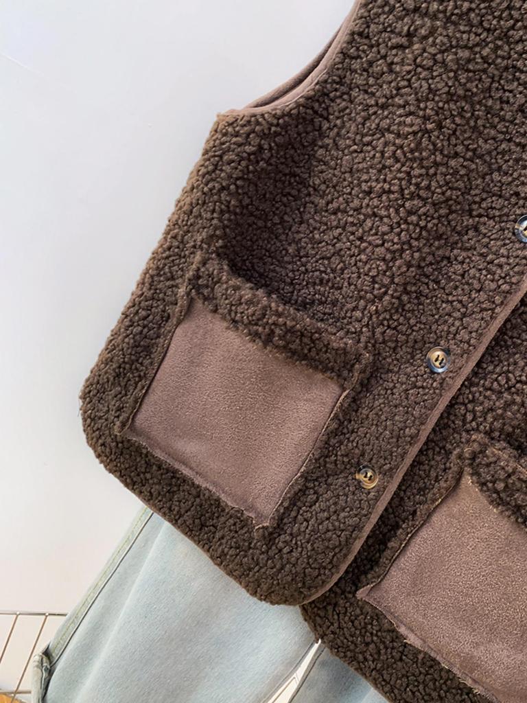 Women's Plus Size Faux Lambswool Vest - Autumn/Winter 2025 Collection