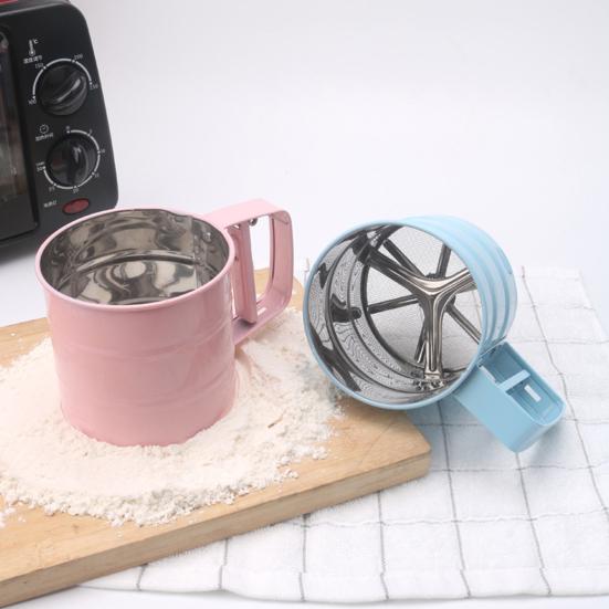 Semi Automatic Flour Sifter Handheld Push-Type Mesh Shaker for Baking Cakes Cookies Powdered Sugar Cocoa Powder Kitchen Tool