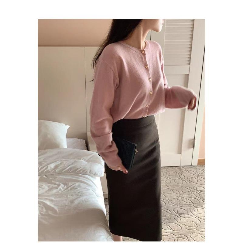 Spring and Autumn New Gentle Wind Imitation Raccoon Hair Knitted Cardigan Small Women Wear Crew Neck Small Jacket Inside and Outside