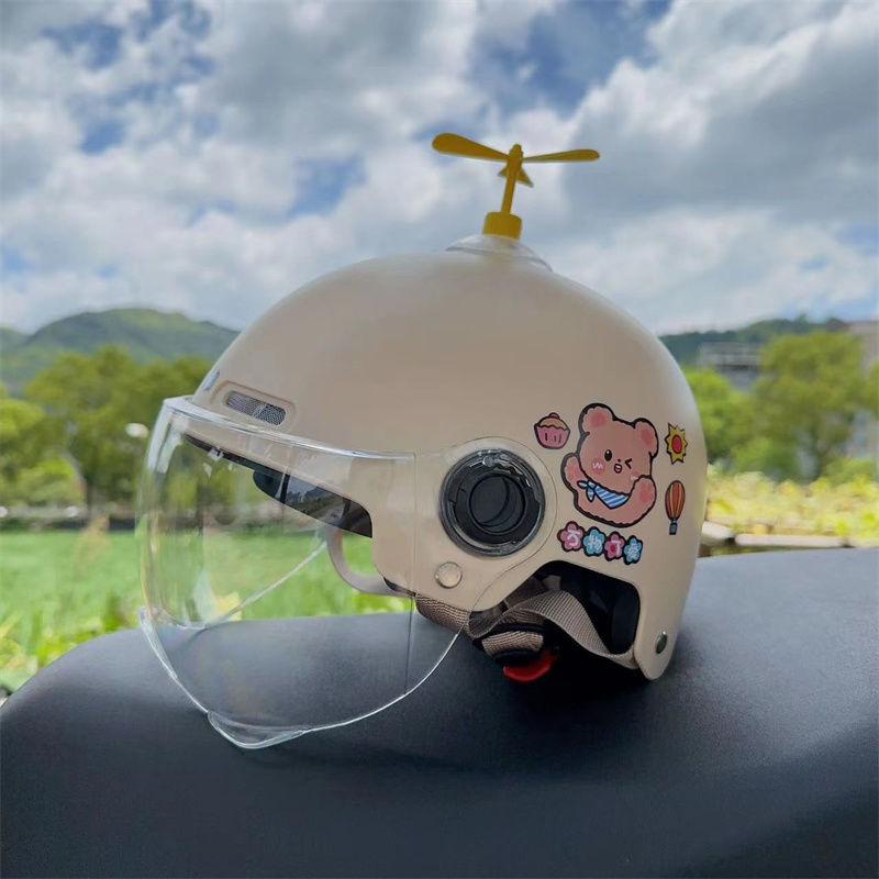 Children's Helmet Electric Car Summer Motorcycle Boy and Girl Half Helmet Electric Car Four Season Universal Safety Helmet