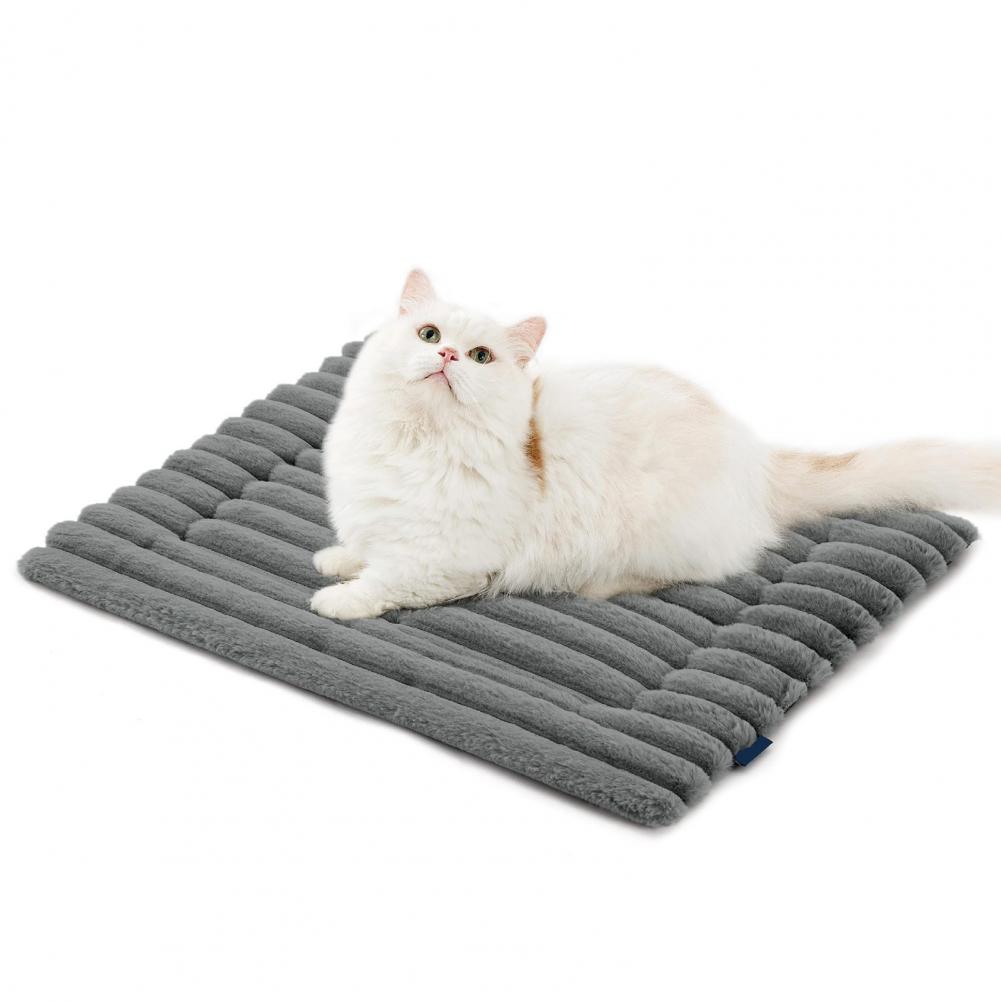 

Pet Safety Pad Cozy Self-warming Cat Bed Pad for Indoor Outdoor Mat with Non-slip Bottom Thermal for Indoor S
