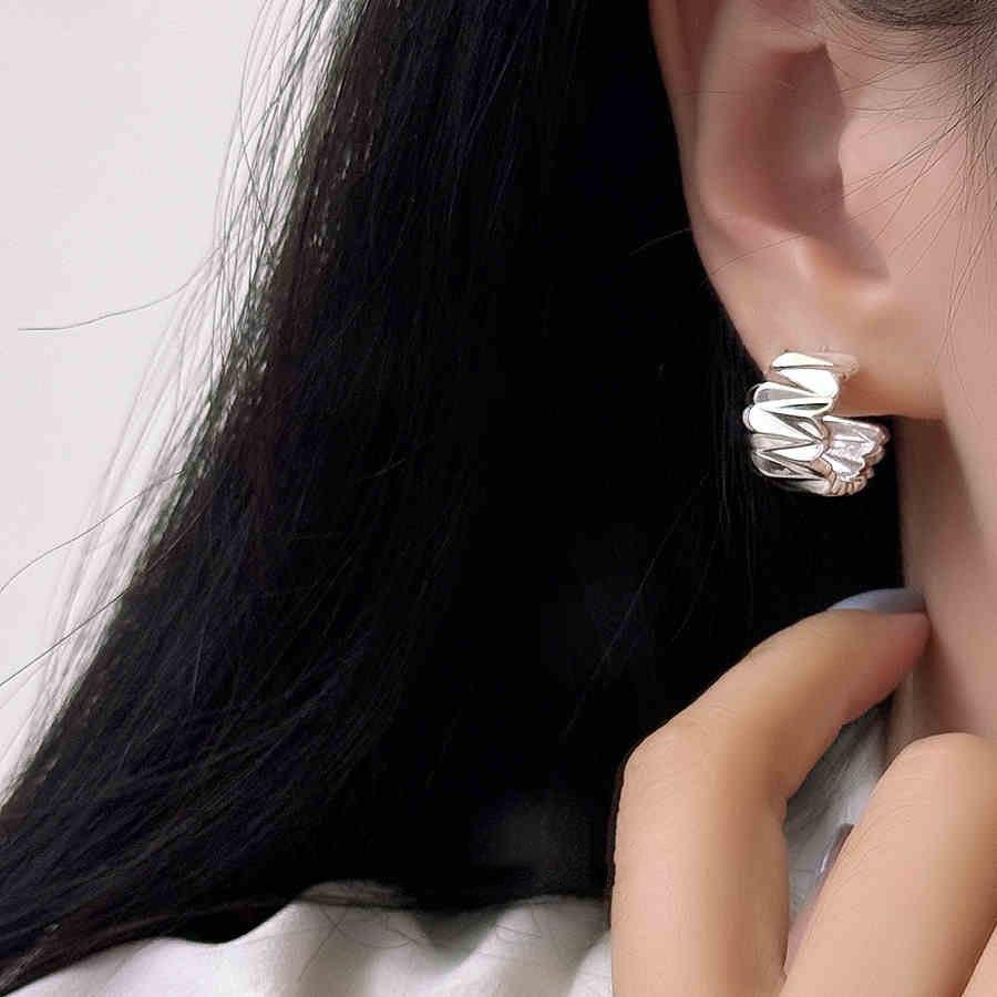 Personalized Irregular Metal Section Earrings Women S Niche Design Studs C-Shaped Earrings Earrings
