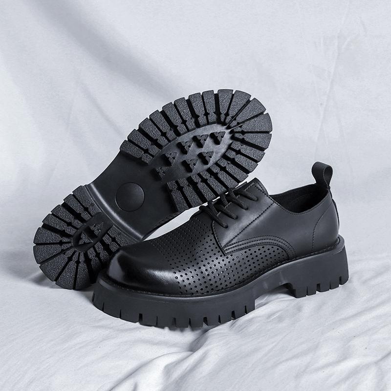 Moda Verão Sapatos Oxford Plataforma Masculinos Sapatos de Couro Vazado Sola Grossa Formal Vestir Confortável e respirável Qualidade de Luxo Sapato Masculino